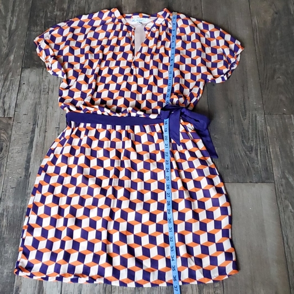 Acclaimed Abstract Geometric Print Shirt Dress - Picture 7 of 8